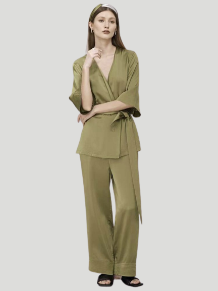 silk pyjamas set; nightwear