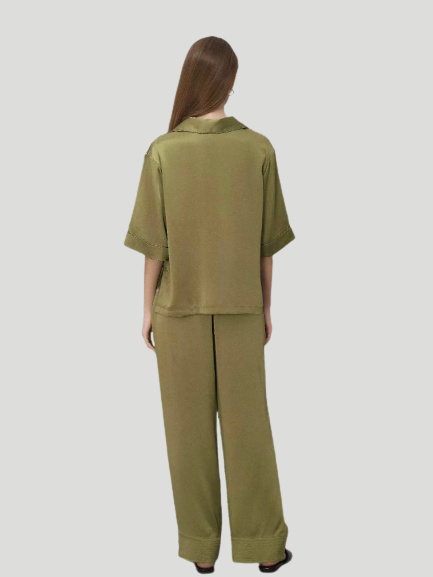 pyjamas set; silk loungwear